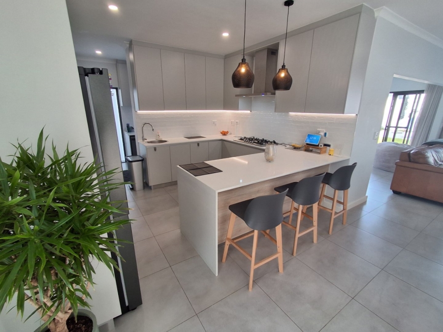 4 Bedroom Property for Sale in Sandown Western Cape